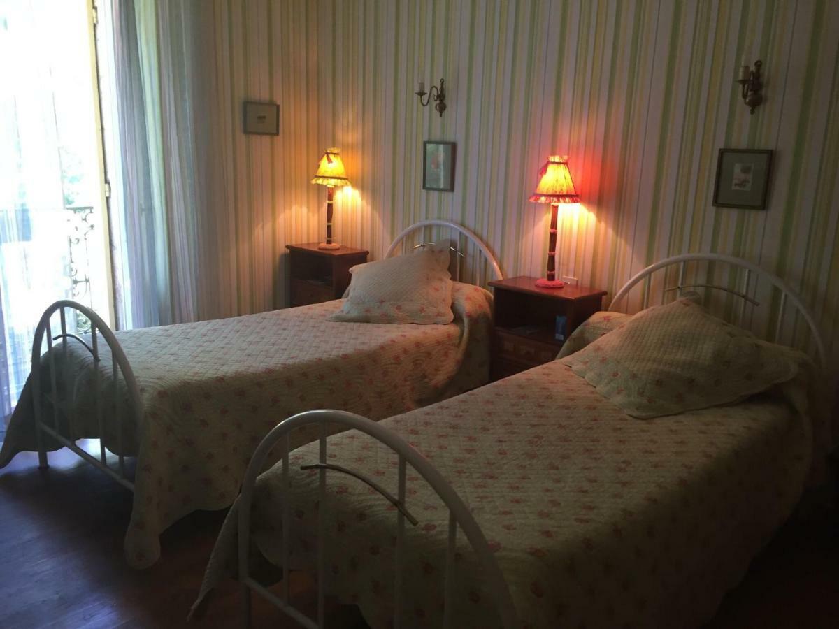 多马内的布劳森住宿加早餐旅馆 La Tour-sur-Orb 外观 照片