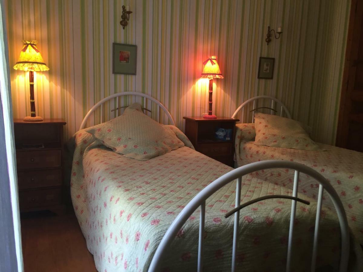 多马内的布劳森住宿加早餐旅馆 La Tour-sur-Orb 外观 照片