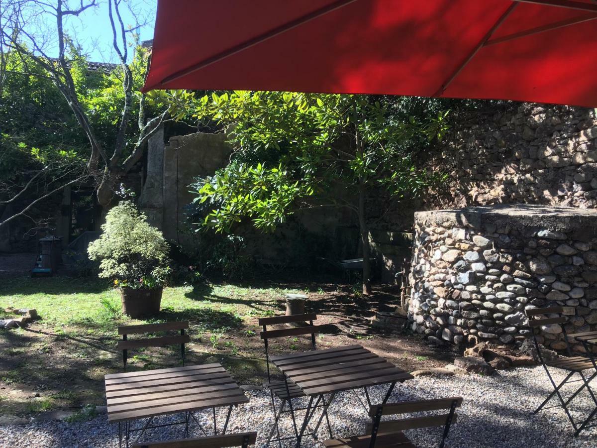 多马内的布劳森住宿加早餐旅馆 La Tour-sur-Orb 外观 照片